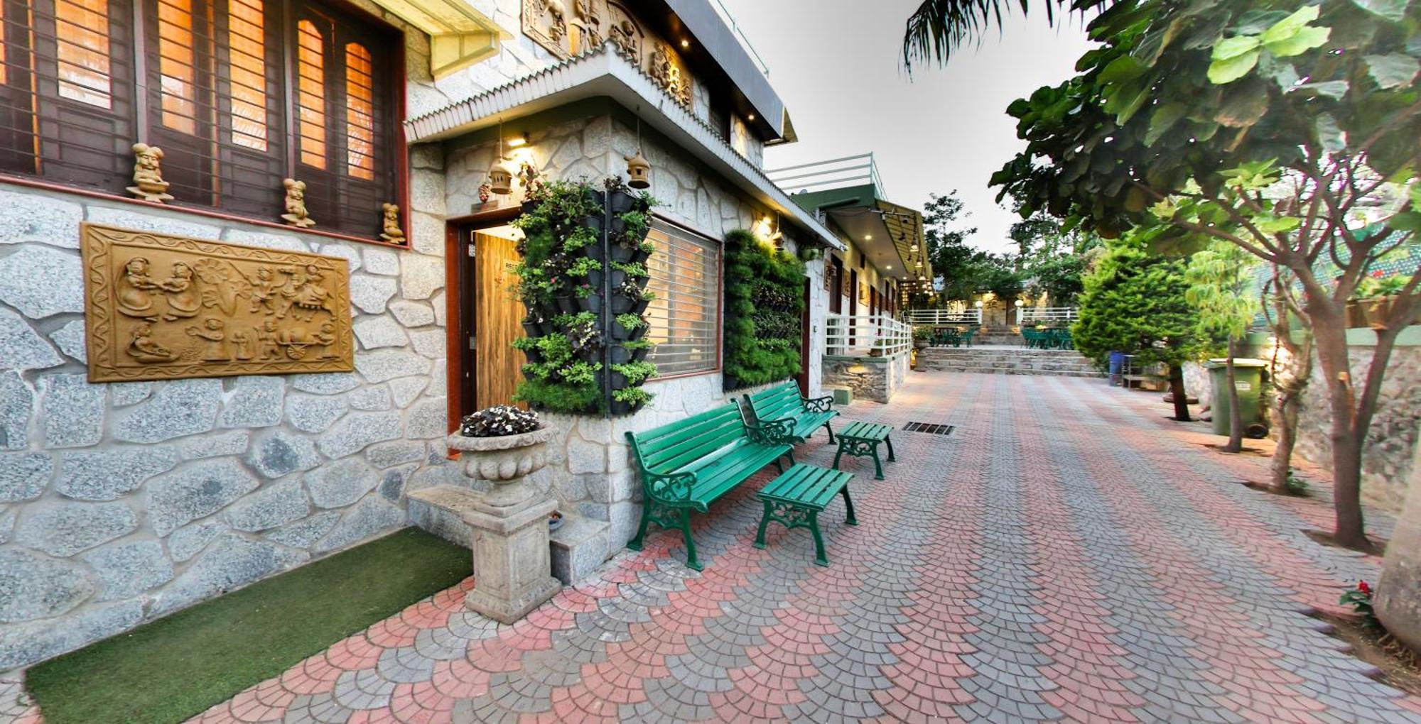 Hari Niwas - A Boutique Garden Resort Mount Âbû Extérieur photo