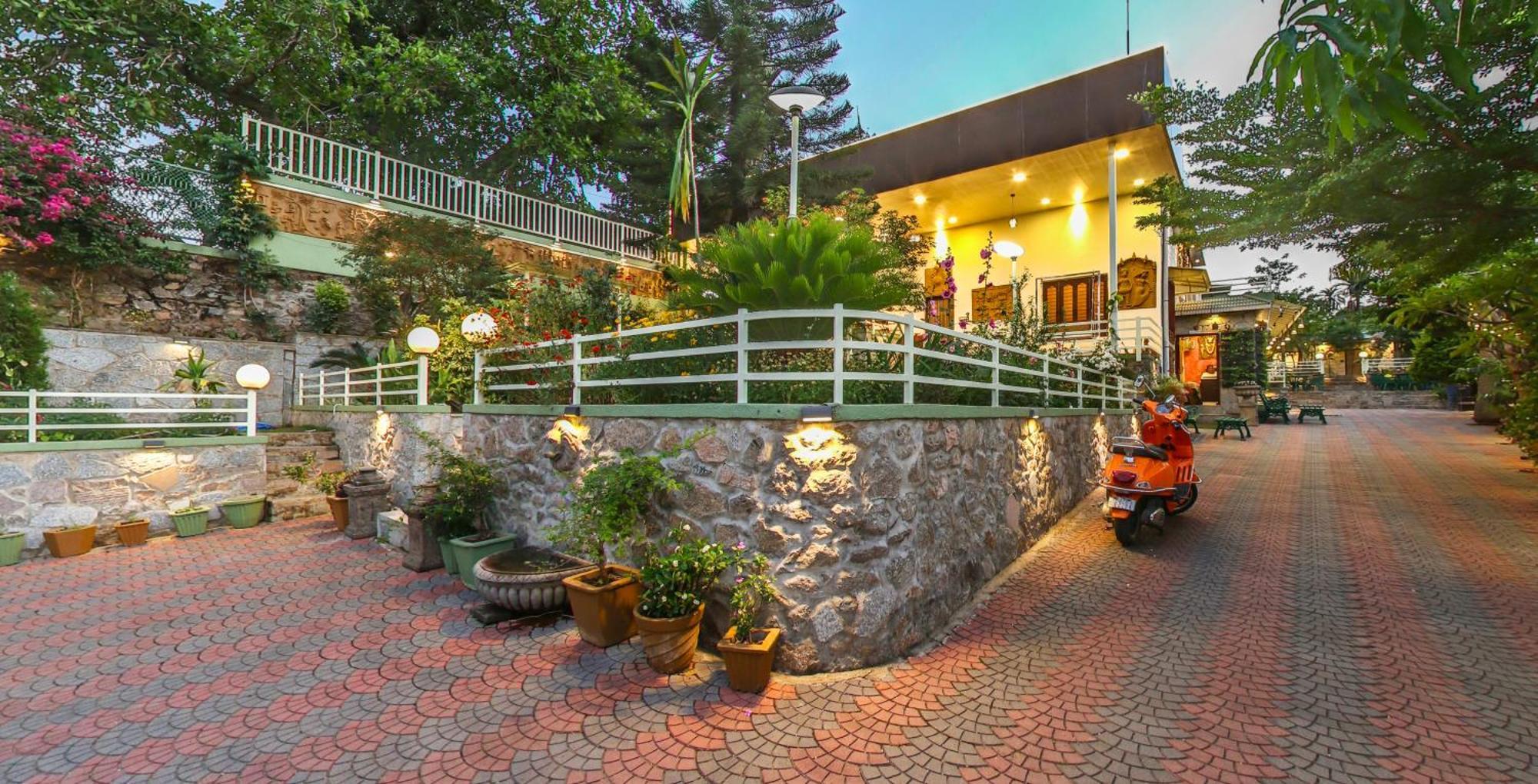 Hari Niwas - A Boutique Garden Resort Mount Âbû Extérieur photo